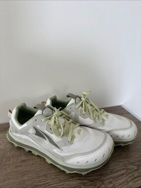 Altra Lone Peak Light Green and White Trail Hiking Running Shoes